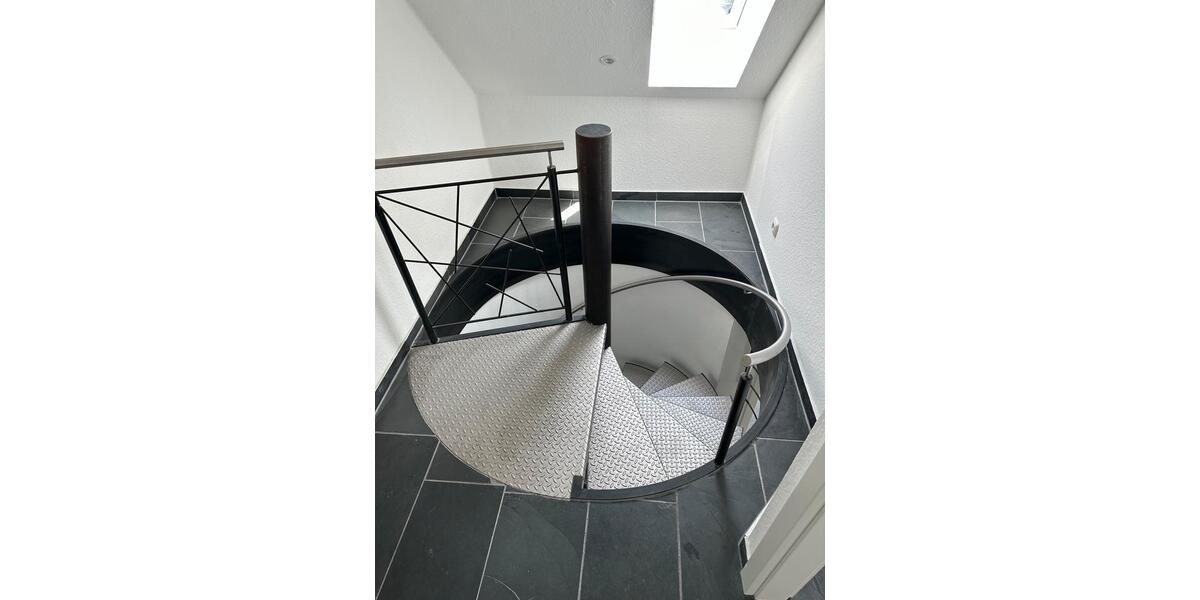 Einfamilienhaus Bochum Bochum-Südwest - 6.5 Zimmer, 200 m&sup2;, 1.952&euro; | Angebot:27615731