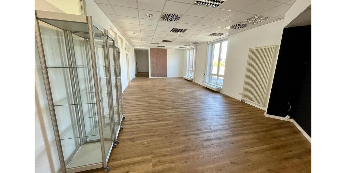 Gewerbeobjekt Borken - 2.650&euro; | Angebot:26448501