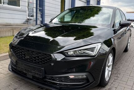 Seat Leon 90.800 km 14.490 &euro; Bochum 44795
