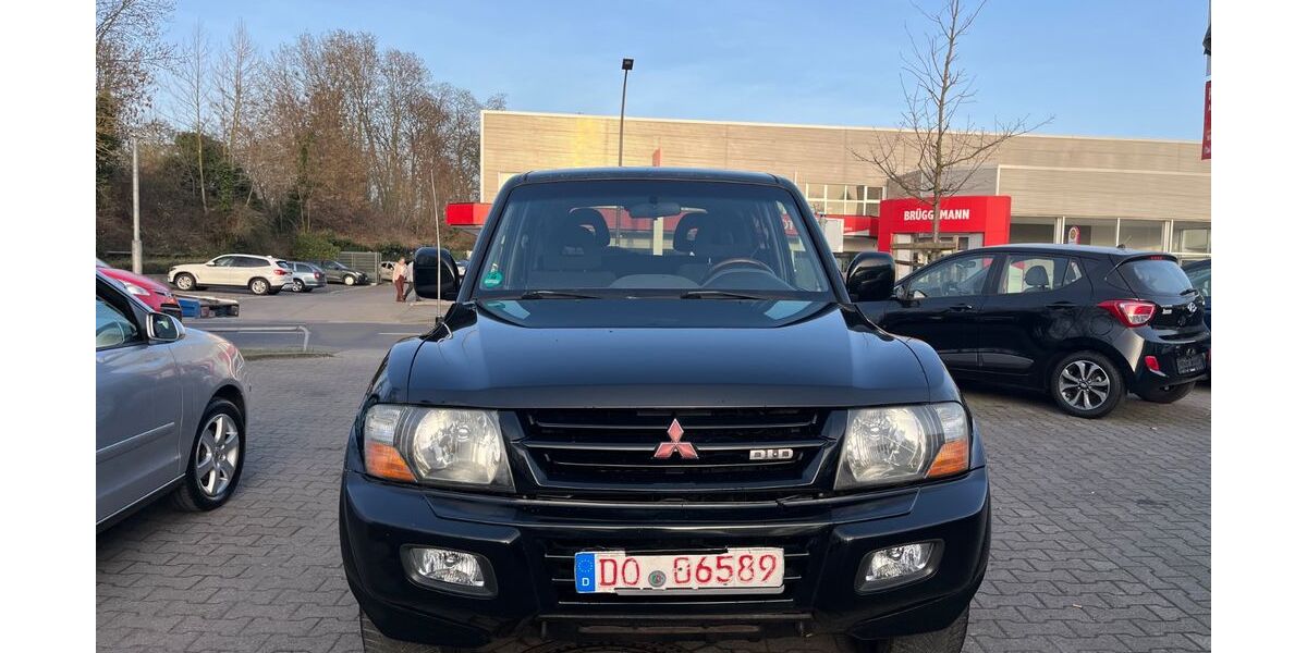 Mitsubishi Pajero 260.000 km 5.499 &euro; Dortmund 44147