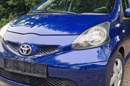 Toyota Aygo 130.865 km 2.850 &euro; Oberhausen 46149