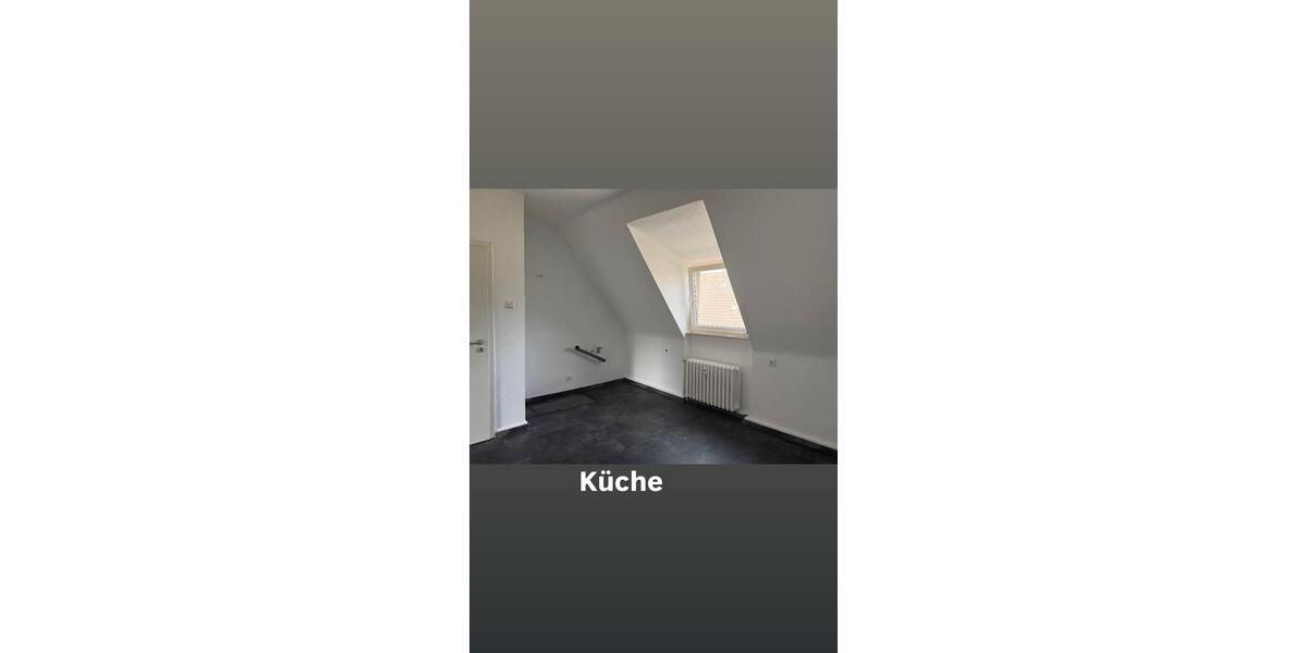 Dachgeschoßwohnung Gelsenkirchen Gelsenkirchen-Mitte - 3 Zimmer, 110 m&sup2;, 1.300&euro; | Angebot:26413931