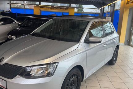 Skoda Fabia 150.000 km 5.494 &euro; Waltrop 45731