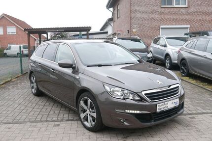 Peugeot 308 97.342 km 7.800 &euro; Selm 59379