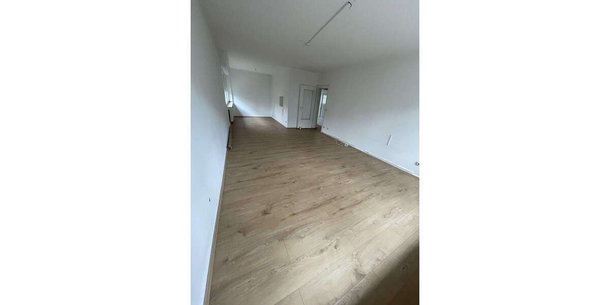 Etagenwohnung Essen Stadtbezirk III - 3 Zimmer, 79 m&sup2;, 867&euro; | Angebot:26505210