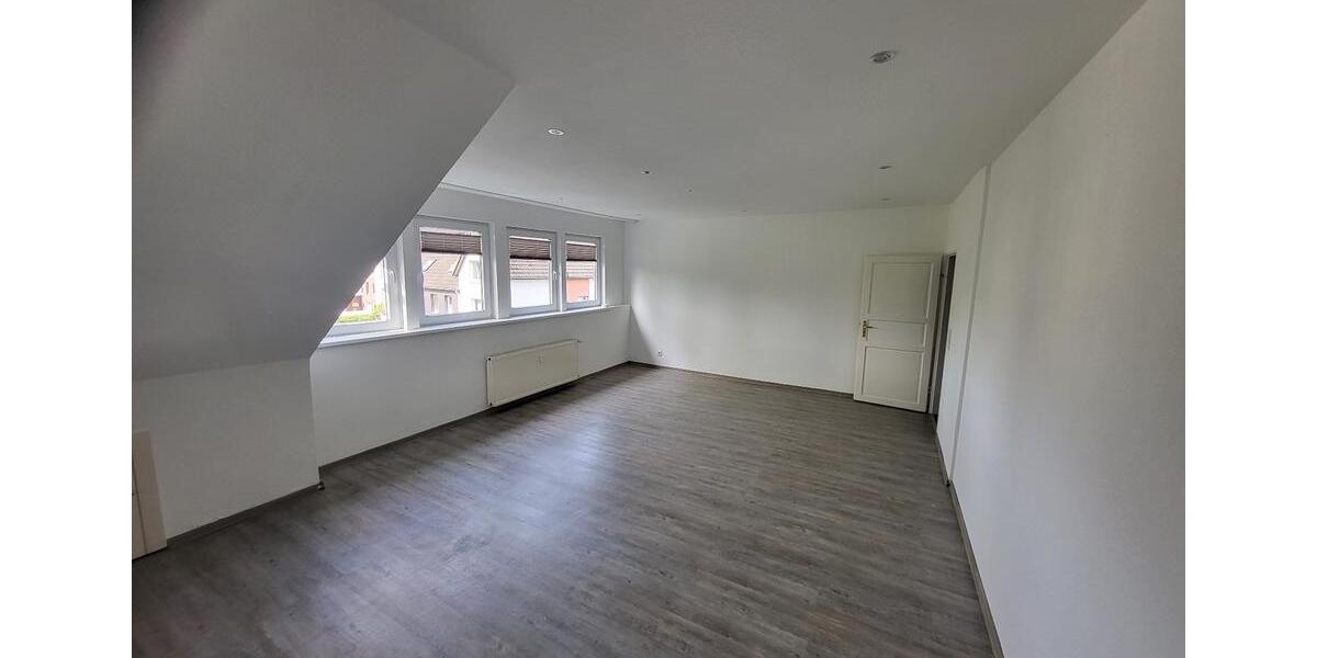Dachgeschoßwohnung Dortmund Bövinghausen - 4 Zimmer, 120 m&sup2;, 254.000&euro; | Angebot:26393695