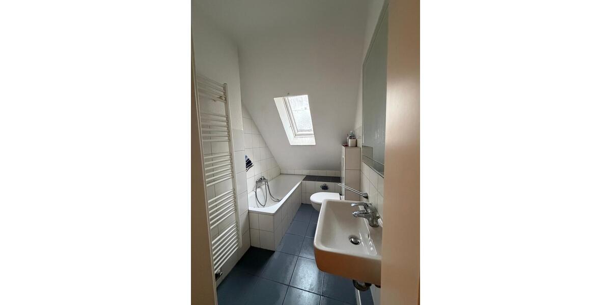Dachgeschoßwohnung Herten - 3.5 Zimmer, 49 m&sup2;, 389&euro; | Angebot:26474907