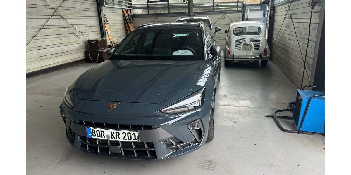Cupra Leon 17.000 km 25.500 &euro; Bottrop 46242