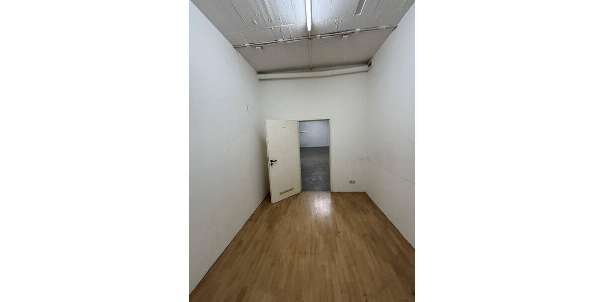 Gewerbeobjekt Mülheim an der Ruhr Dümpten - 1.500&euro; | Angebot:26511668