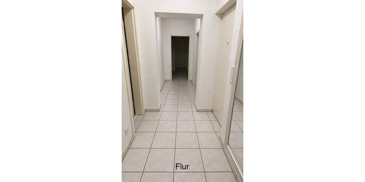 Erdgeschoßwohnung Essen Stadtbezirk IV - 4 Zimmer, 90 m&sup2;, 950&euro; | Angebot:26111299