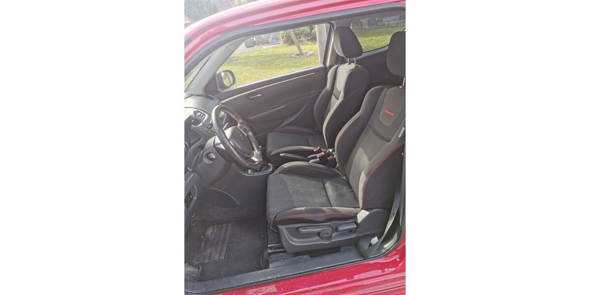 Suzuki Swift 103.000 km 8.088 &euro; Dortmund 44329