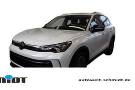 VW Tiguan 3.380 km 33.780 &euro; Recklinghausen 45657