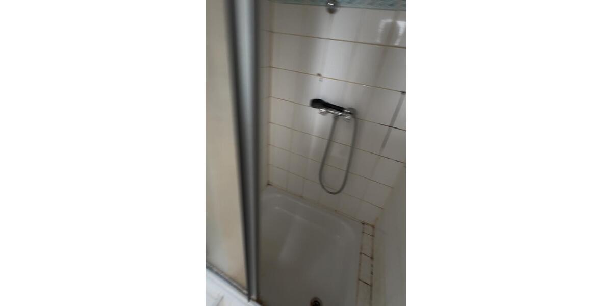 Dachgeschoßwohnung Oberhausen Biefang - 2 Zimmer, 40 m&sup2;, 350&euro; | Angebot:26326049