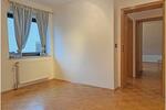 Etagenwohnung Oberhausen Schmachtendorf - 3 Zimmer, 84 m&sup2;, 800&euro; | Angebot:27605418