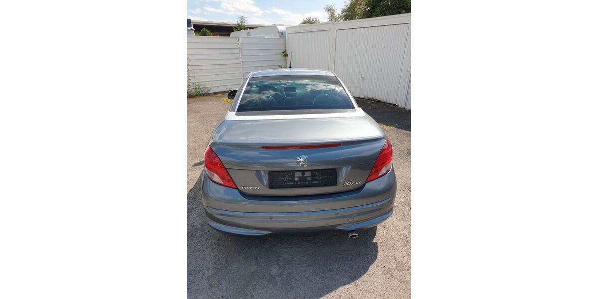 Peugeot 207 284.441 km 1.950 &euro; BOCHUM 44866