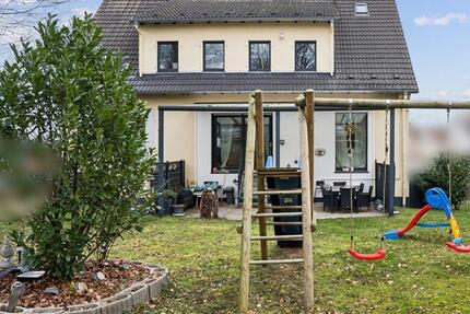 Haus Dortmund Huckarde - 8 Zimmer, 234 m&sup2;, 649.000&euro; | Angebot:26821744