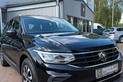 VW Tiguan 77.021 km 28.950 &euro; Heiden 46359