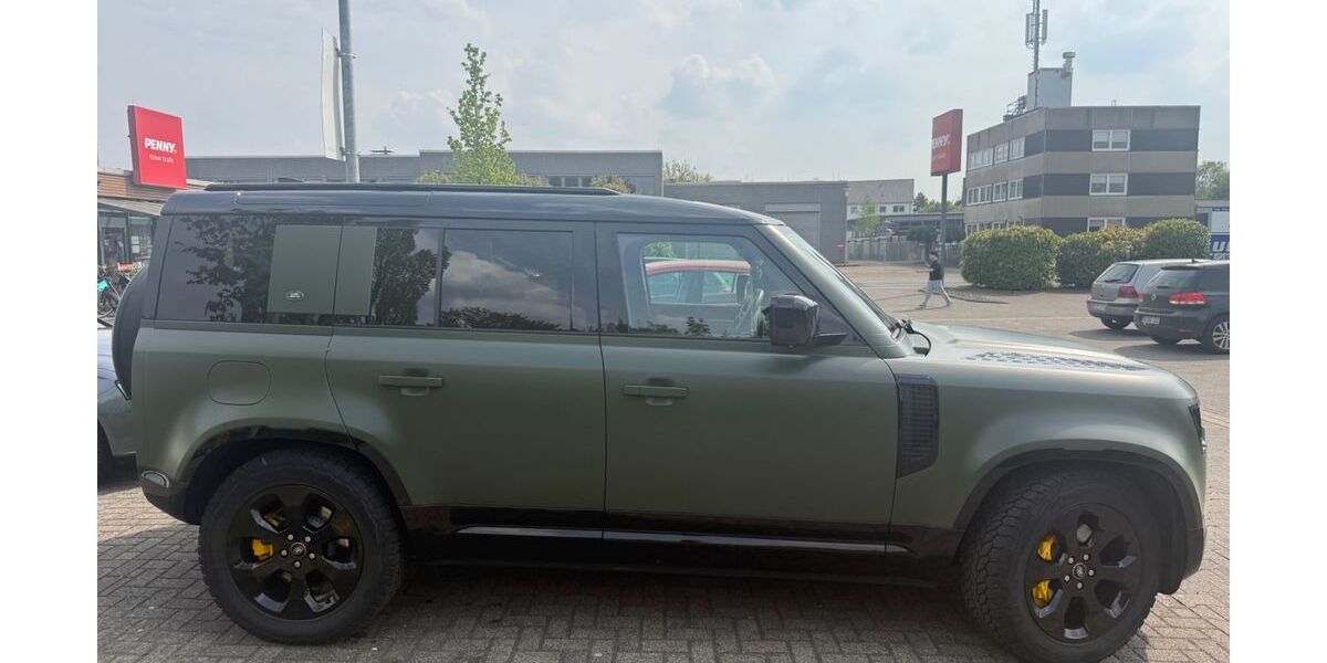 Land Rover Defender 74.900 km 69.900 &euro; Recklinghausen 45659