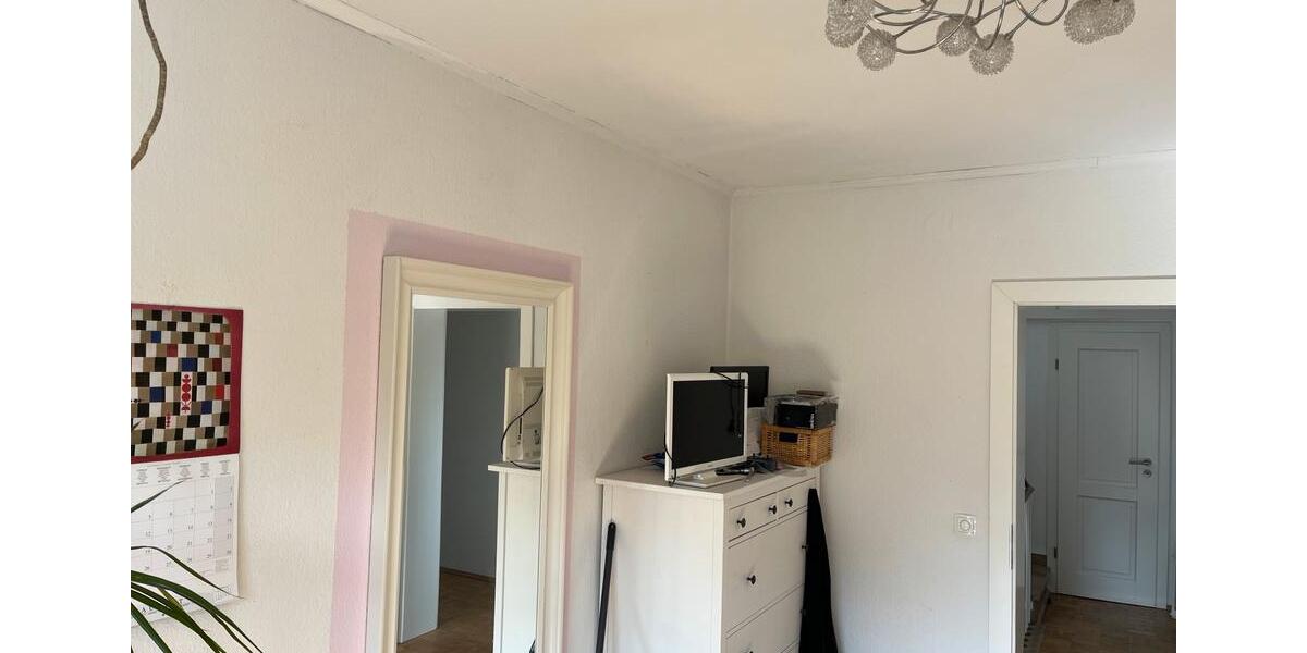 Reihenhaus Essen Stadtbezirk IV - 6.5 Zimmer, 125 m&sup2;, 410.000&euro; | Angebot:26321179