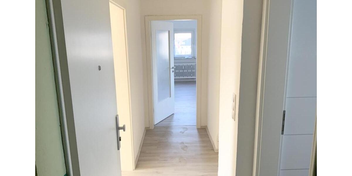 Dachgeschoßwohnung Gelsenkirchen Gelsenkirchen-Mitte - 2 Zimmer, 54 m&sup2;, 409&euro; | Angebot:26381517