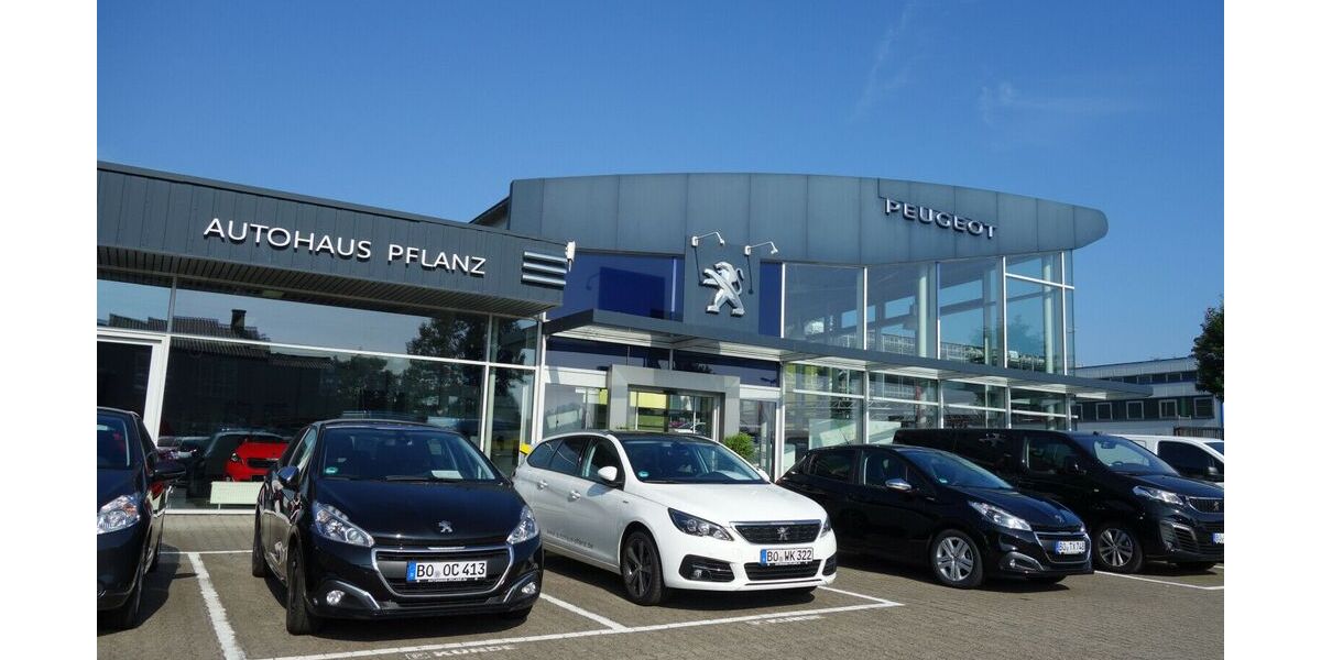 Peugeot 208 14.492 km 17.485 &euro; Bochum 44801