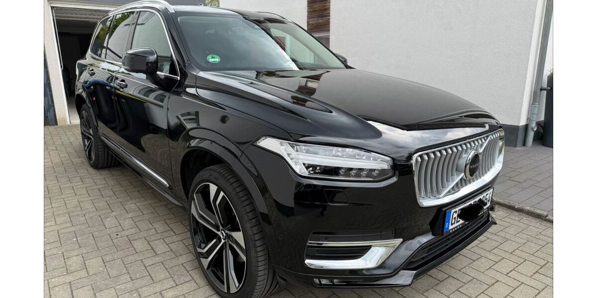 Volvo XC90 29.945 km 58.500 &euro; Gelsenkirchen 45886