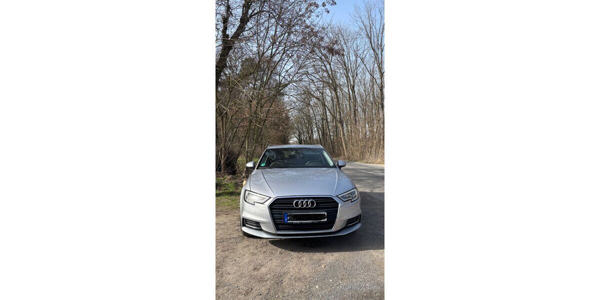 Audi A3 64.000 km 22.000 &euro; Marl 45772