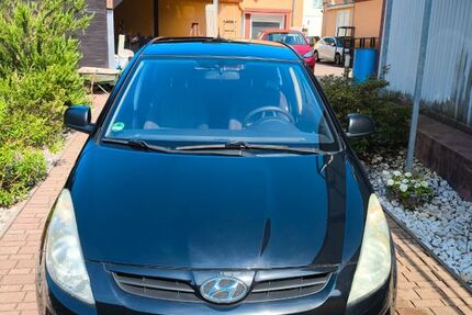 Hyundai i20 147.572 km 2.800 &euro; Dortmund 44388