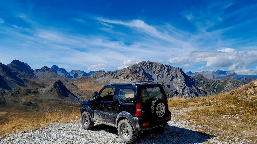 Suzuki Jimny 35.200 km 8.900 &euro; Dinslaken 46535
