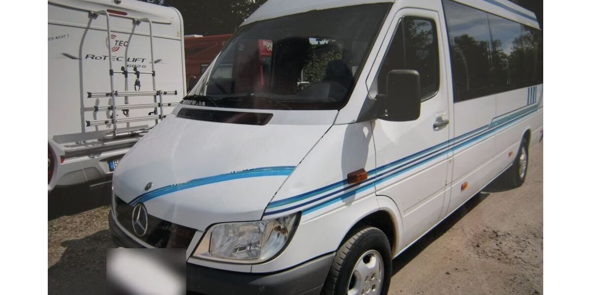 Mercedes-Benz Sprinter 353.000 km 11.900 &euro; Essen 45145