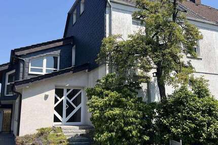 Haus Bottrop Feldhausen - 10 Zimmer, 238 m&sup2;, 790.000&euro; | Angebot:26949173