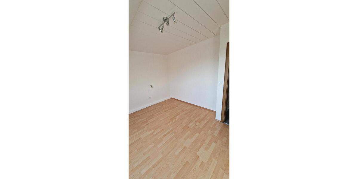 Dachgeschoßwohnung Bochum Bochum-Nord - 2.5 Zimmer, 50 m&sup2;, 575&euro; | Angebot:27578064