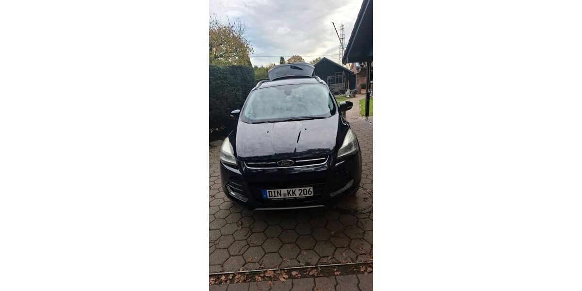 Ford Kuga 143.000 km 7.850 &euro; Voerde 46562