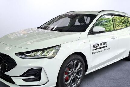 Ford Focus 15.900 km 25.390 &euro; Recklinghausen 45659