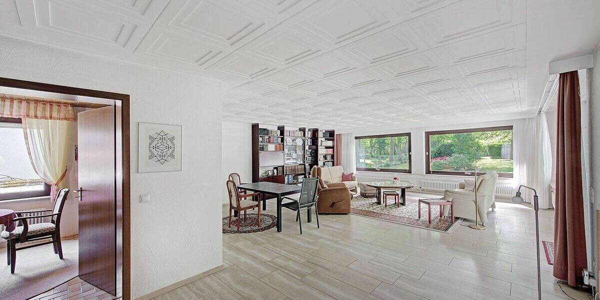 Bungalow Dortmund Kley - 7 Zimmer, 254 m&sup2;, 720.000&euro; | Angebot:26543096