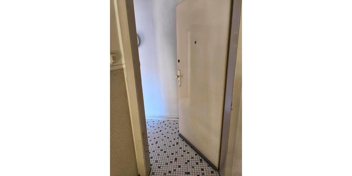 Dachgeschoßwohnung Gelsenkirchen Ückendorf - 1.5 Zimmer, 42 m&sup2;, 465&euro; | Angebot:27592117