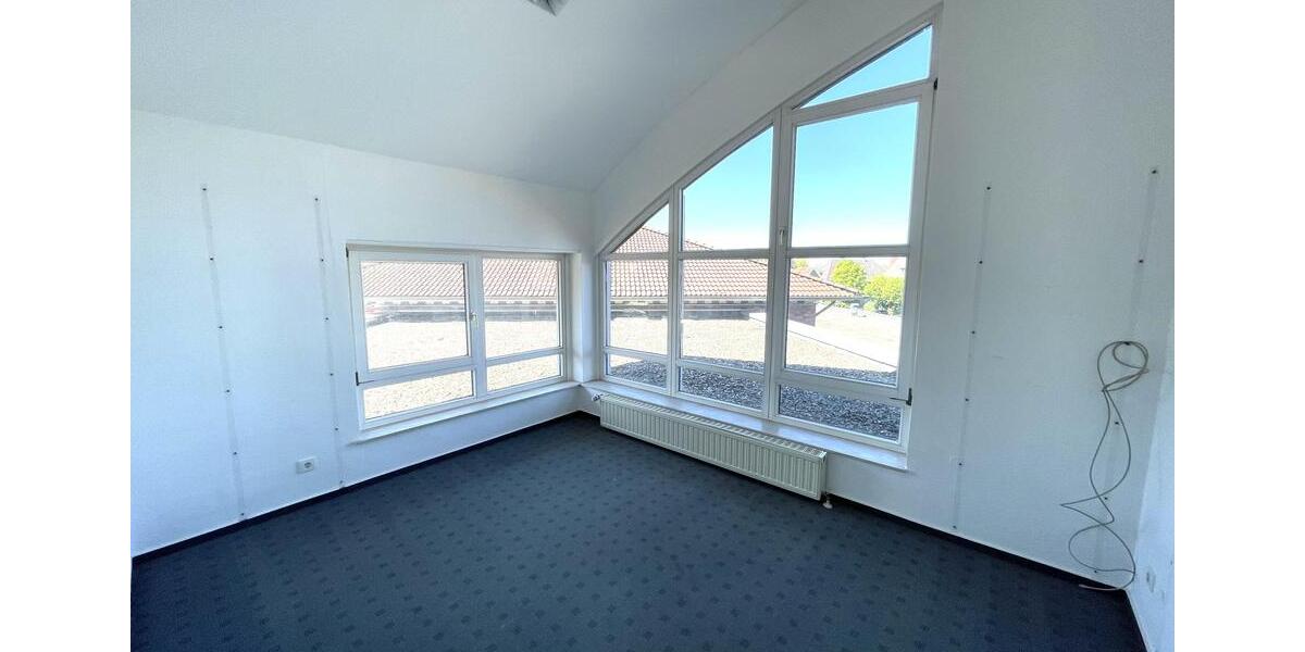 Einfamilienhaus Borken - 5 Zimmer, 120 m&sup2;, 960&euro; | Angebot:26425543