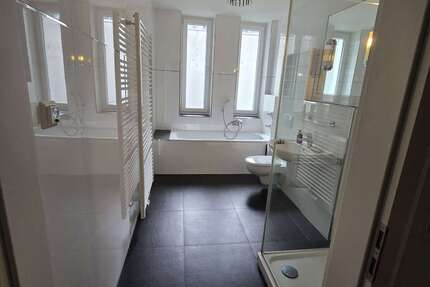 Wohnung Dortmund Innenstadt West - 2 Zimmer, 96 m&sup2;, 960&euro; | Angebot:25601950