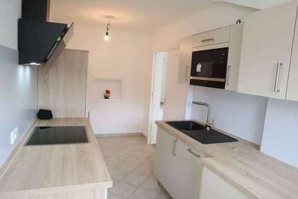 Wohnung Essen Altendorf - 3 Zimmer, 81 m&sup2;, 715&euro; | Angebot:26563477