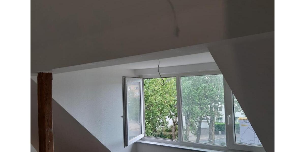 Dachgeschoßwohnung Oberhausen Osterfeld - 4 Zimmer, 85 m&sup2;, 815&euro; | Angebot:27596722