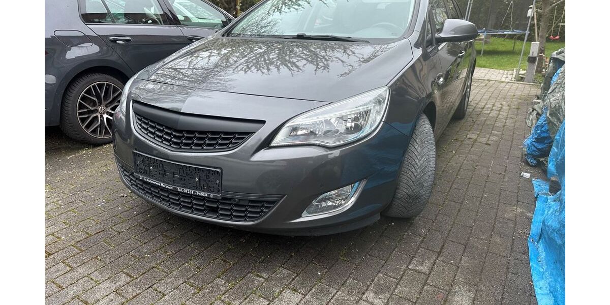 Opel Astra 215.000 km 2.900 &euro; Witten 58453