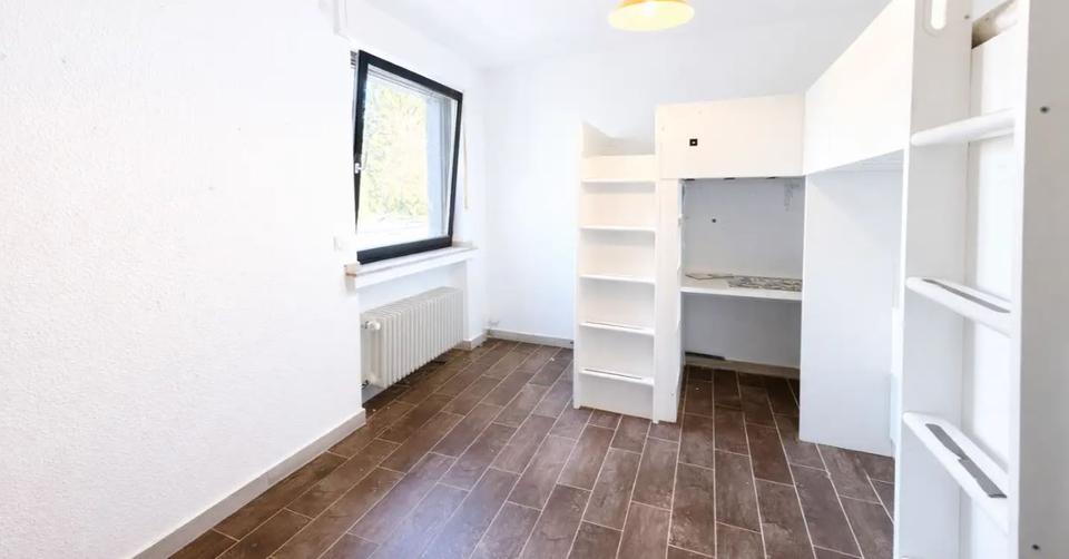 Terrassenwohnung Bochum Laer - 7 Zimmer, 160 m&sup2;, 2.100&euro; | Angebot:26083819