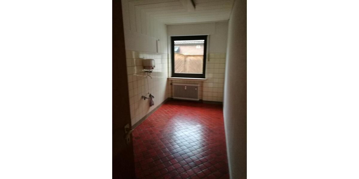 Erdgeschoßwohnung Oberhausen Alsfeld - 1 Zimmer, 100 m&sup2;, 980&euro; | Angebot:27626513