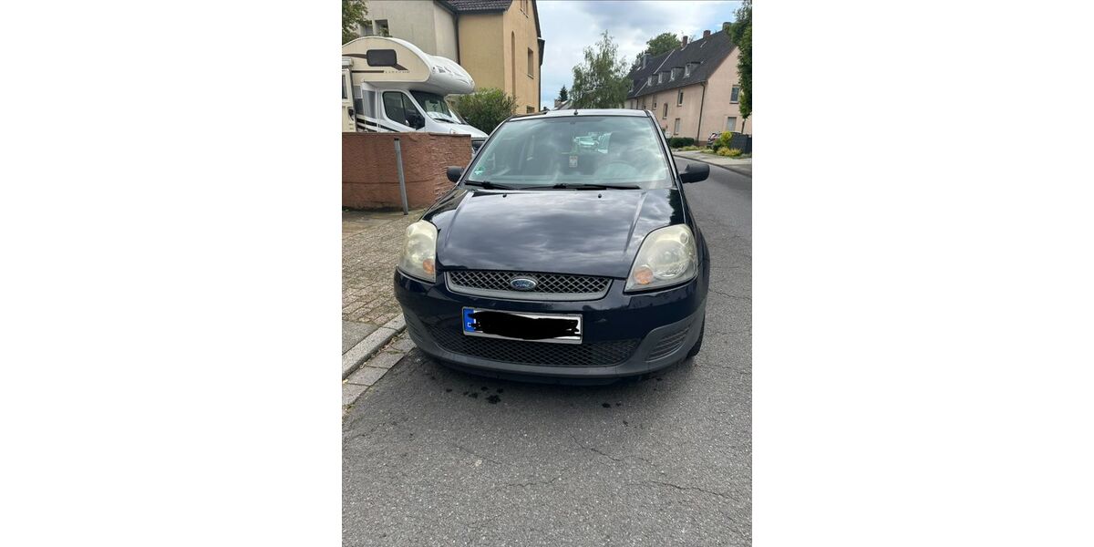 Ford Fiesta 166.320 km 950 &euro; Recklinghausen 45659