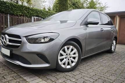 Mercedes-Benz B 180 113.000 km 20.390 &euro; Recklinghausen 45661