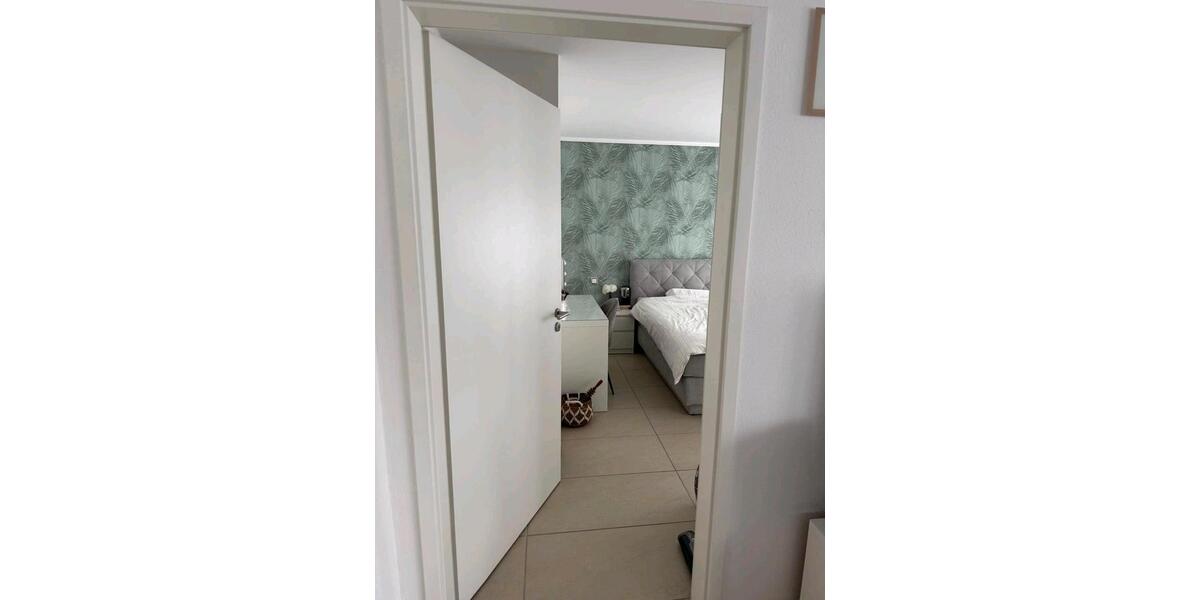 Etagenwohnung Oberhausen - 1 Zimmer, 61 m&sup2;, 850&euro; | Angebot:27629218