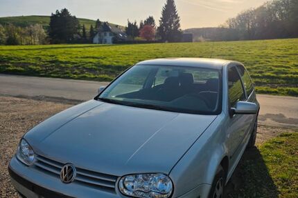 VW Golf 184.940 km 1.099 &euro; Hattingen 45527