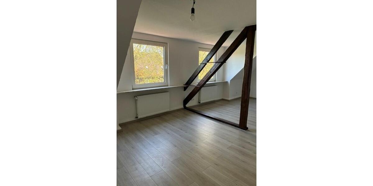 Dachgeschoßwohnung Gelsenkirchen Gelsenkirchen-Mitte - 2 Zimmer, 51 m&sup2;, 411&euro; | Angebot:26287799