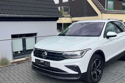 VW Tiguan 40.000 km 23.990 &euro; Dortmund 44265