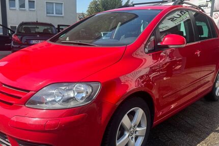 VW Golf 135.000 km 3.290 &euro; Essen 45355